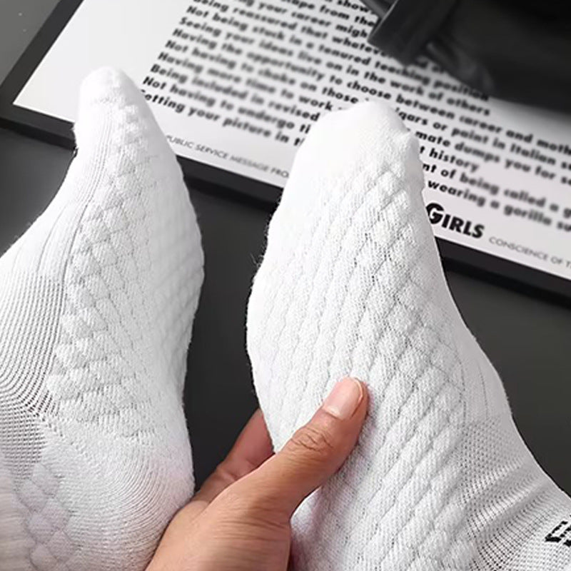 Sports Socks With A Towel-like Sole For Superior Sweat Absorption And Breathability